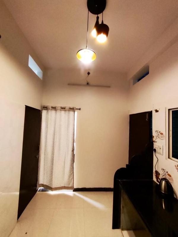 Ap Suite - By Ap Villa'S And Resort'S Ujjain Esterno foto