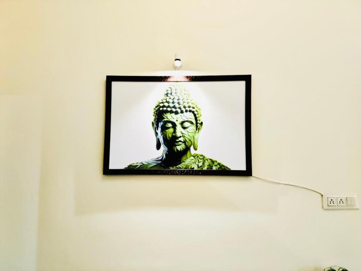 Ap Suite - By Ap Villa'S And Resort'S Ujjain Esterno foto
