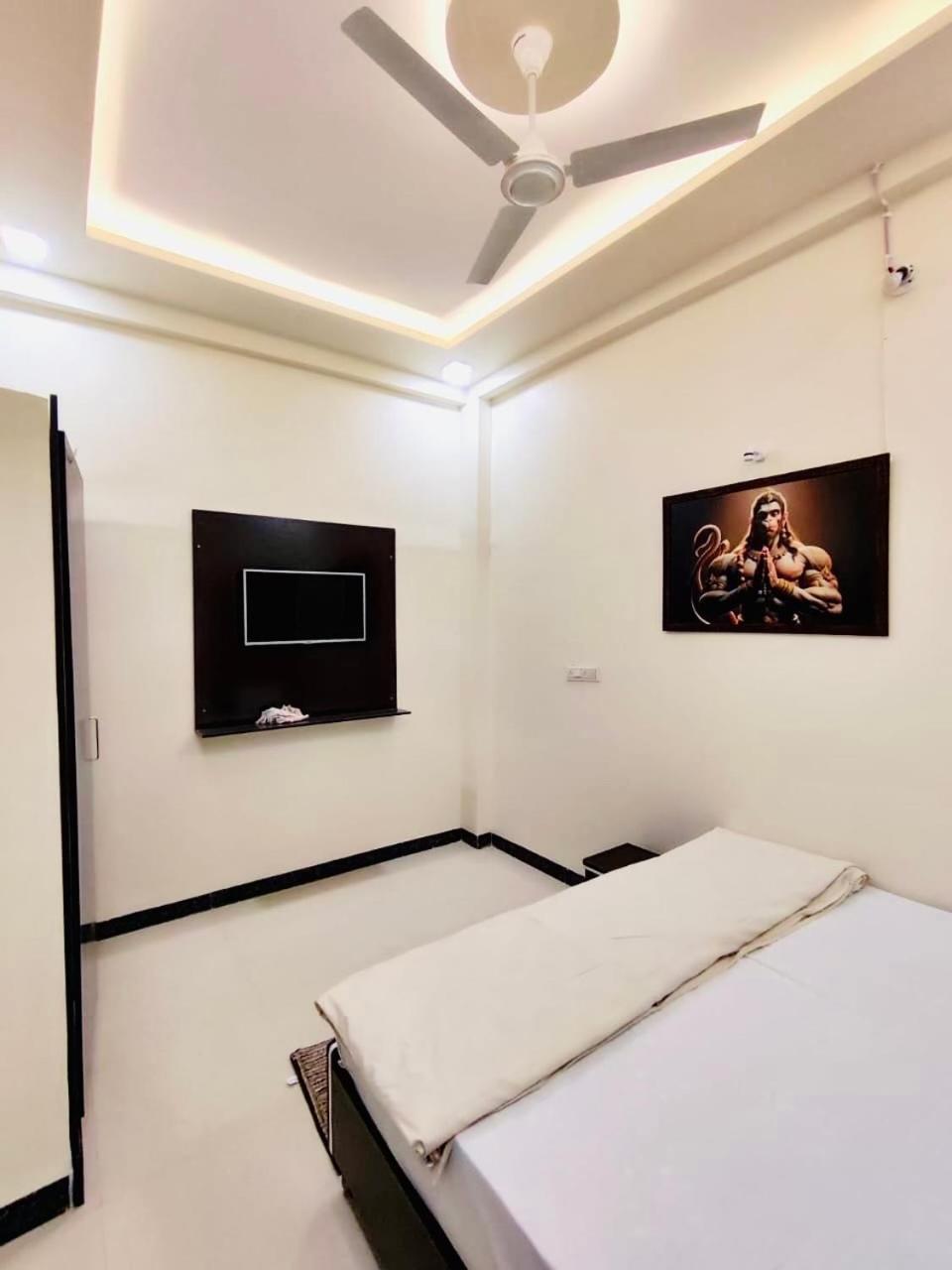 Ap Suite - By Ap Villa'S And Resort'S Ujjain Esterno foto